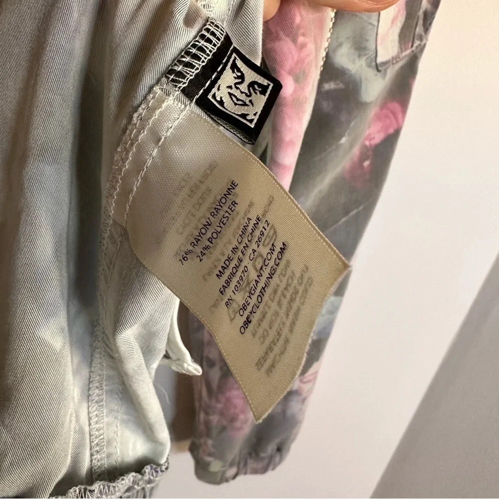 OBEY Maven Floral Bomber Lightweight Jacket - size  S - Picture 9 of 10